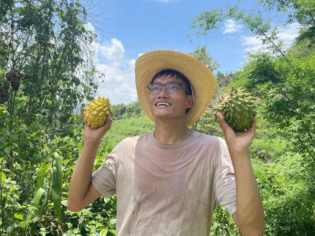 小农民马良才的田园生活，趣事与深厚友情新篇章