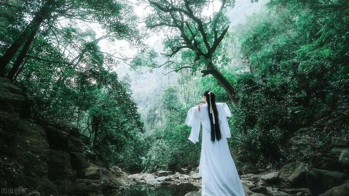 朋友圈心灵之旅，探索自然秘境，寻找内心桃花源