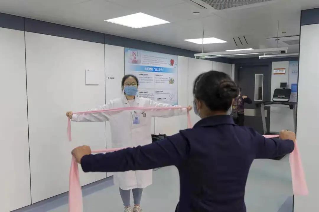 第827页