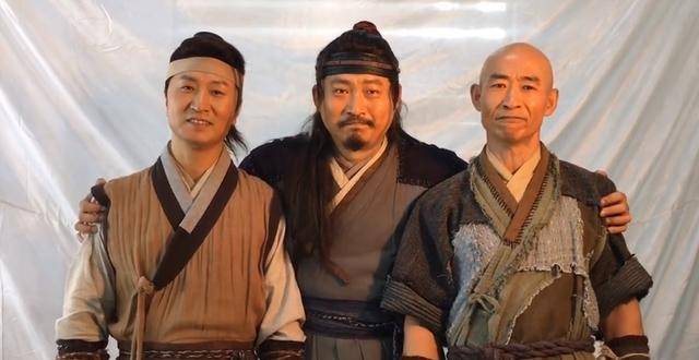 古装戏演员的角色塑造、演技深度与市场竞争分析，演技、艺术与市场共存之道