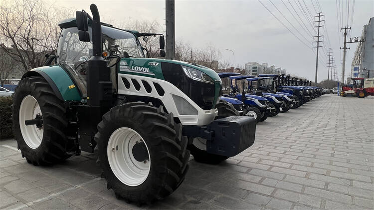 最新雷沃804拖拉机报价及其市场影响力深度解析
