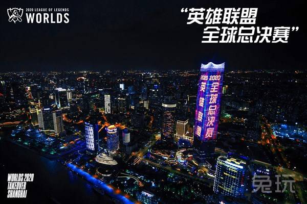 探秘小巷深处的直播盛宴，DPL赛场下的特色小店之旅直播回顾