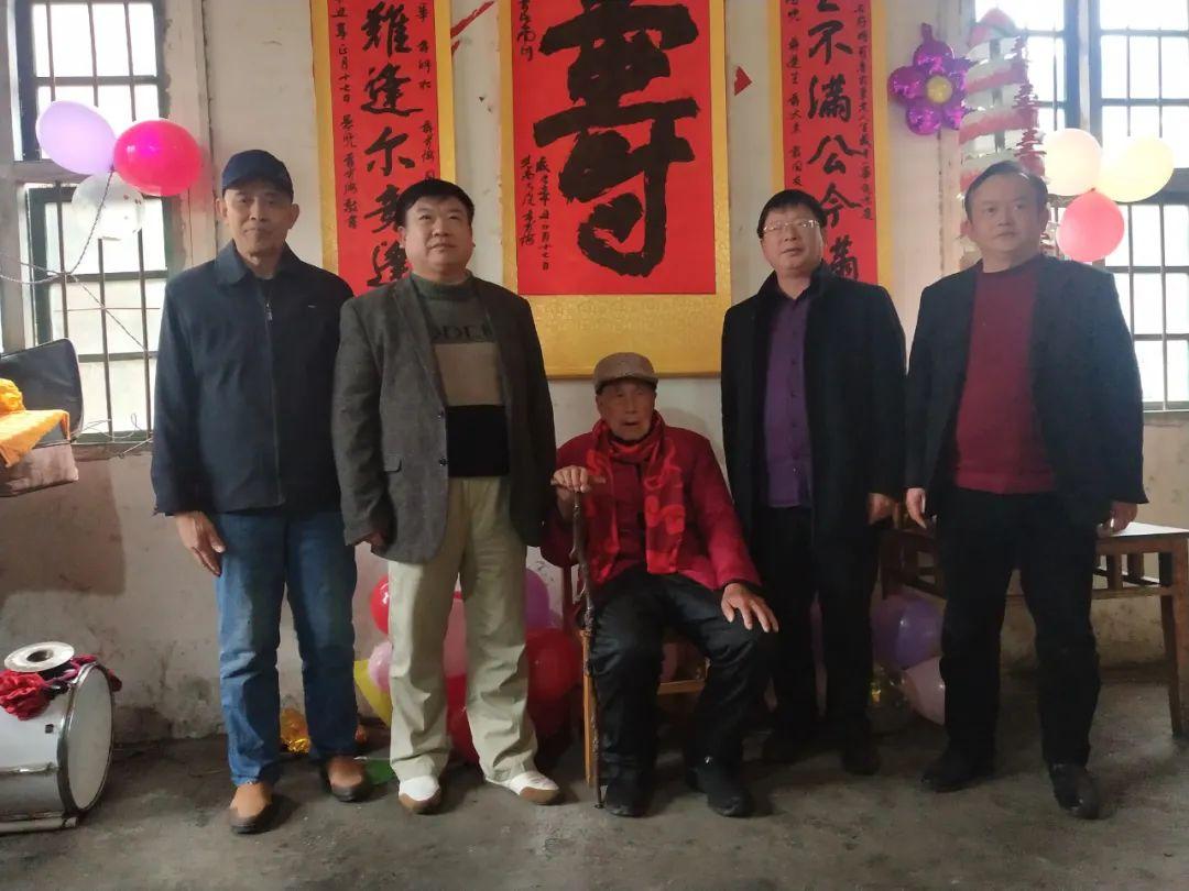 蒋姓明星群像解析，特性、体验、竞品对比及群体深度探讨