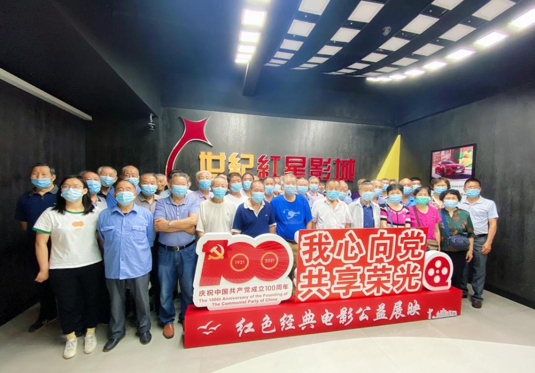 革新还是颠覆？观影神器引领观影体验革命（附2017年度观影神器介绍）