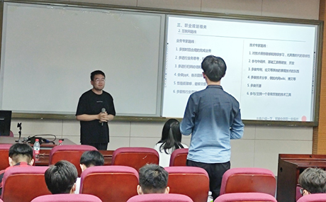 洪蓉新作，探索艺术新领域与深层内涵