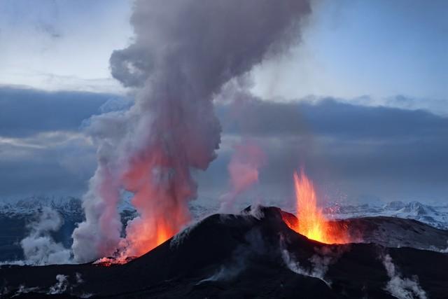 冰岛火山最新动态，活动、影响与科学解读