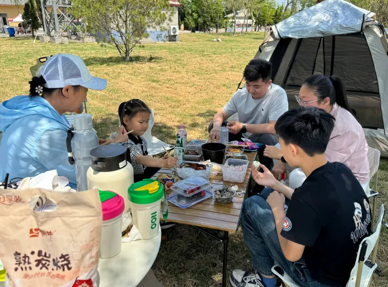 空投节直播，爱与陪伴的温馨日常